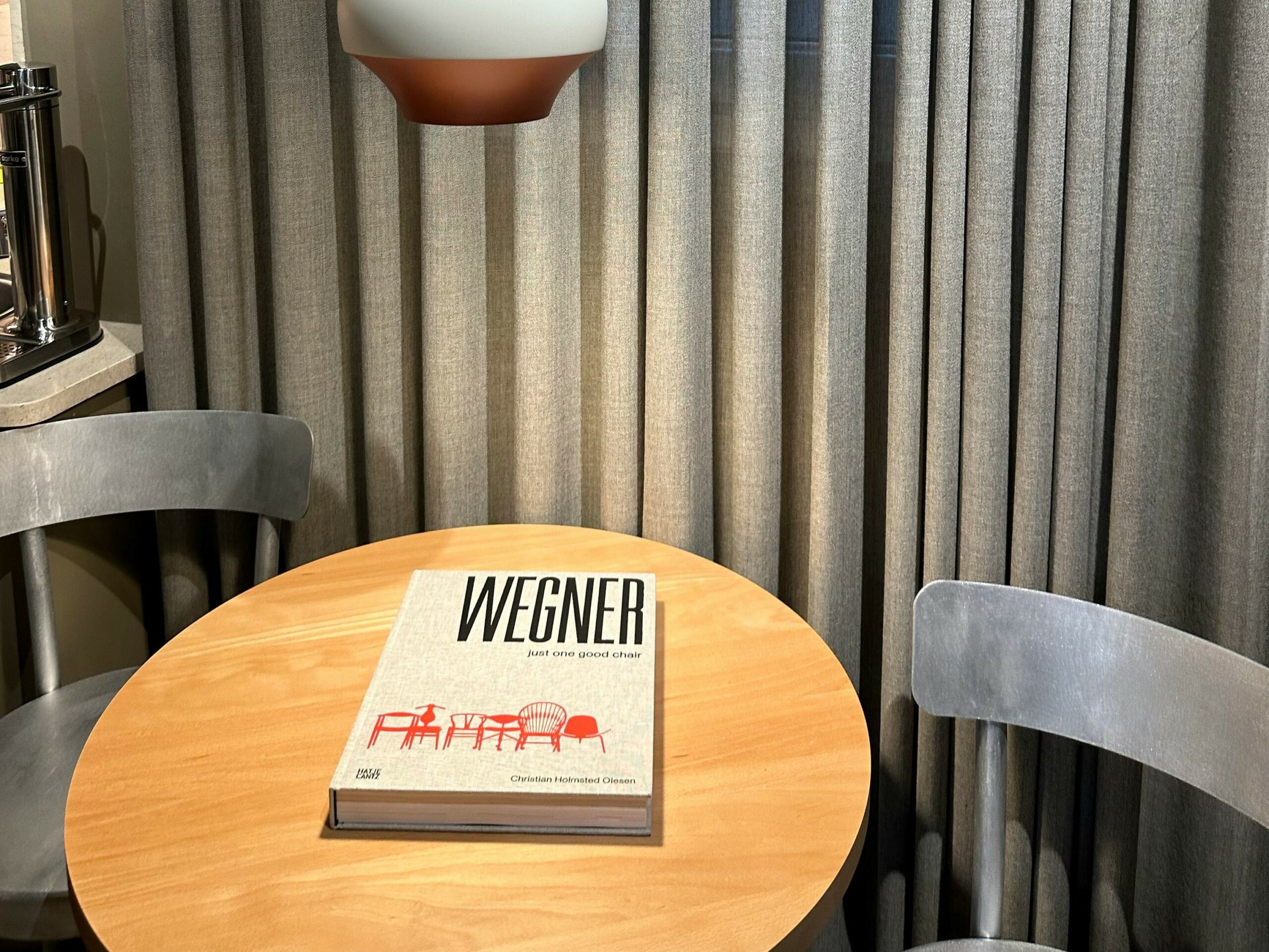 Indret dit hjem med klassikere fra Hans Jørgen Wegner